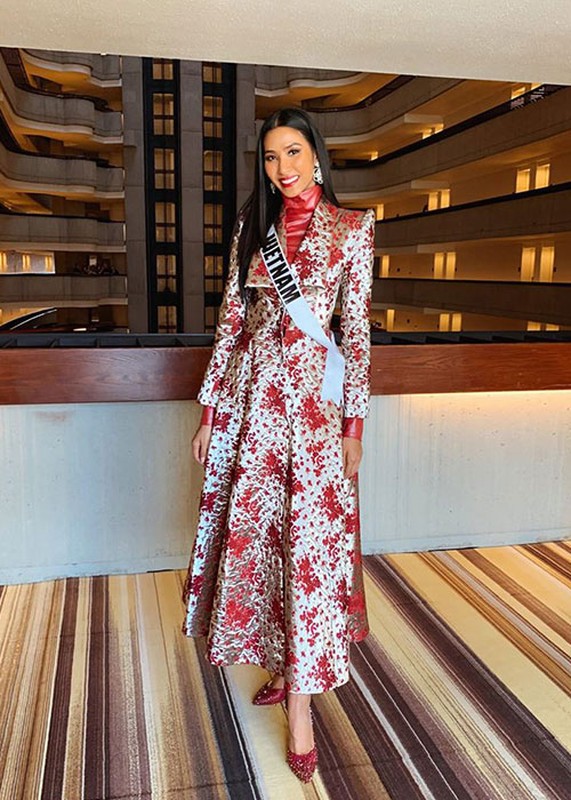 Hanh trinh khien fan tu hao cua Hoang Thuy tai Miss Universe 2019-Hinh-12