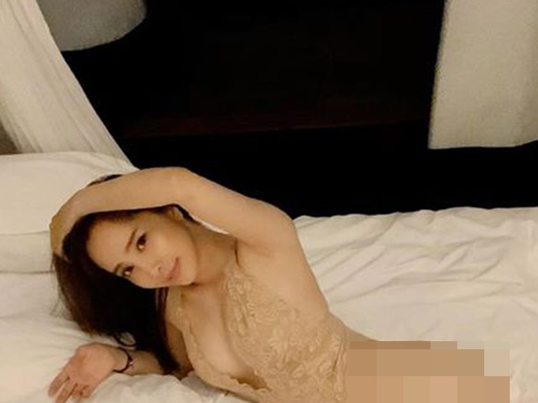 Quynh Nga dien do nude ho bao, dong nghiep binh luan rom ra vi qua nuot