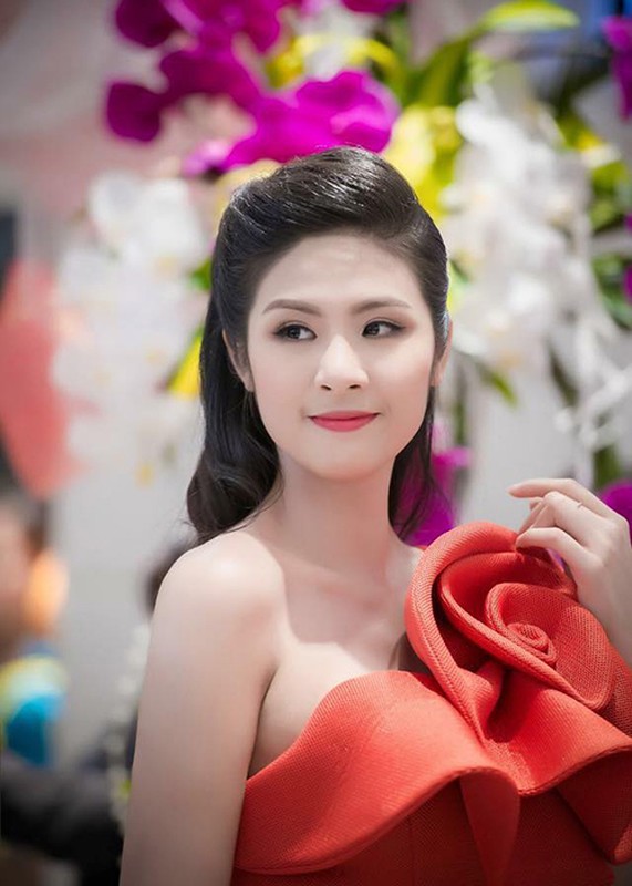 Anh goi cam hiem hoi cua hoa hau ngoan hien nhat Vbiz da dinh hon-Hinh-3