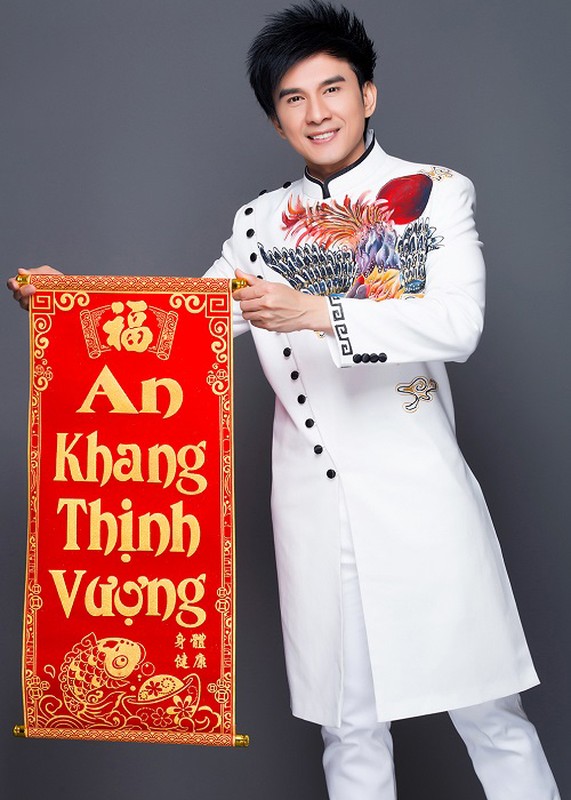 Sao nam Viet dien ao dai dep trai ngoi ngoi cang ngam cang me-Hinh-10