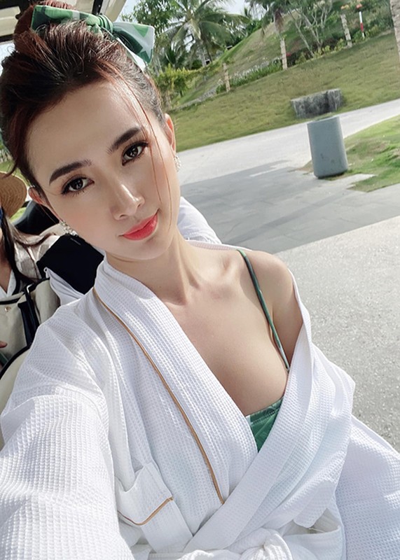 Ve goi cam cua Phan Thi Mo dong Thuy Kieu hien dai-Hinh-9