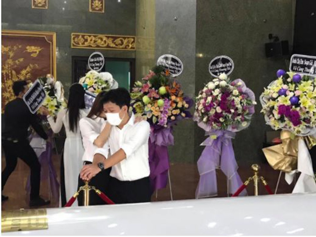 Truong Giang suy sup trong tang le nghe si Chi Tai-Hinh-11