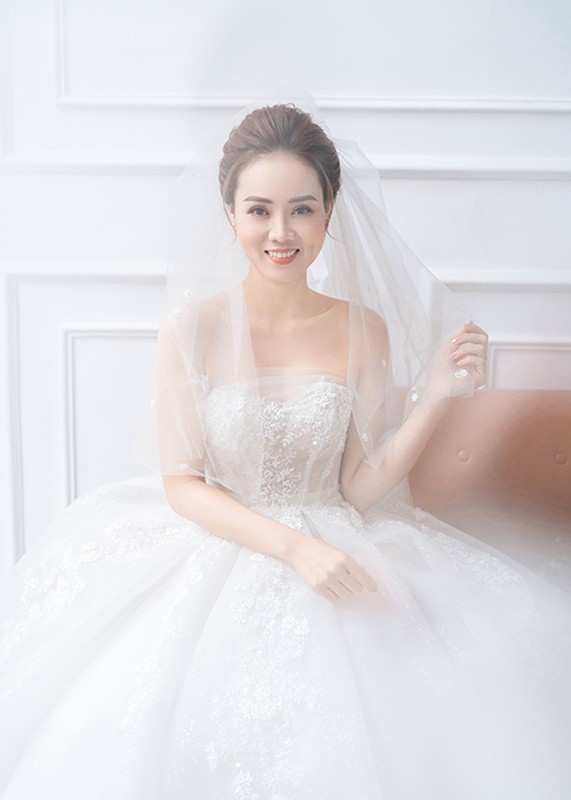 Anh cuoi hai huoc cua Cong Ly va ban gai kem 15 tuoi-Hinh-7