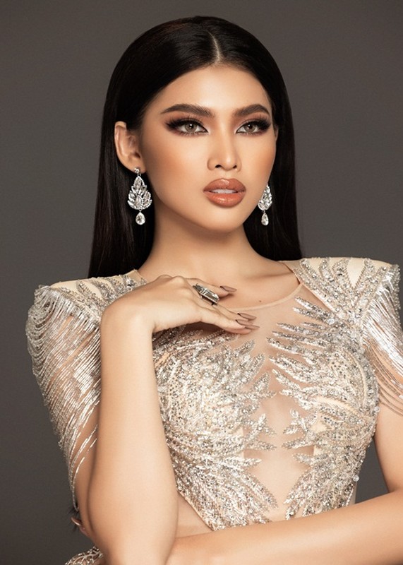 Soi trang phuc cua A hau Ngoc Thao thi ban ket Miss Grand International-Hinh-5