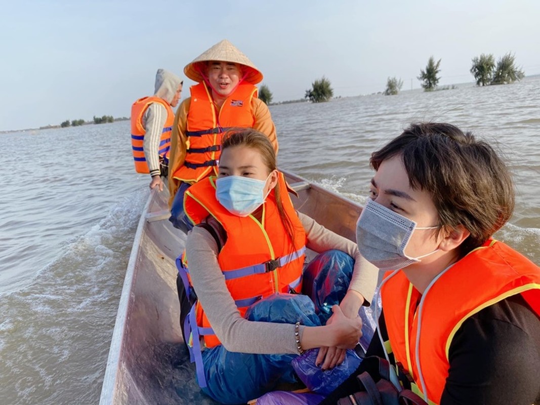 Thuy Diem noi gi khi ba Hang to thieu minh bach tien tu thien?-Hinh-6