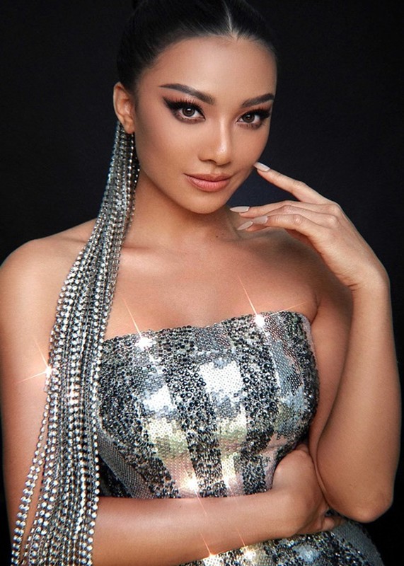 Ve nong bong cua Kim Duyen duoc du doan lot top 5 Miss Universe-Hinh-10