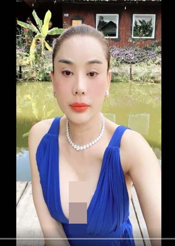 Lam Khanh Chi lien tuc viet an y hau chia tay chong tre-Hinh-5