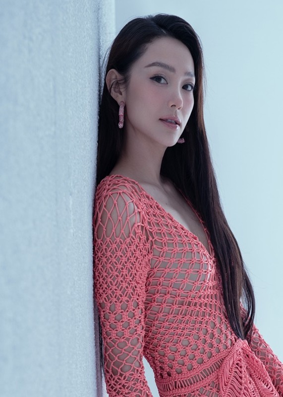 Minh Hang co gi noi bat... ngoi ghe nong Miss World Vietnam 2022?-Hinh-6