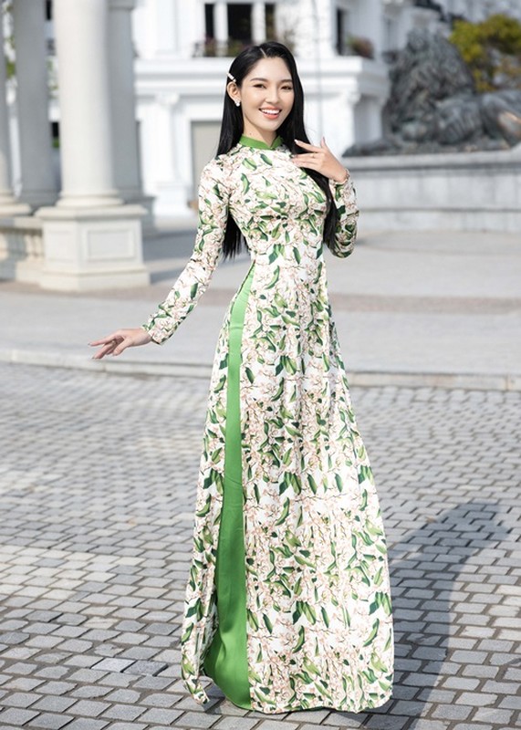 Nam Em do ve diu dang cung dan thi sinh Miss World Vietnam 2022-Hinh-14