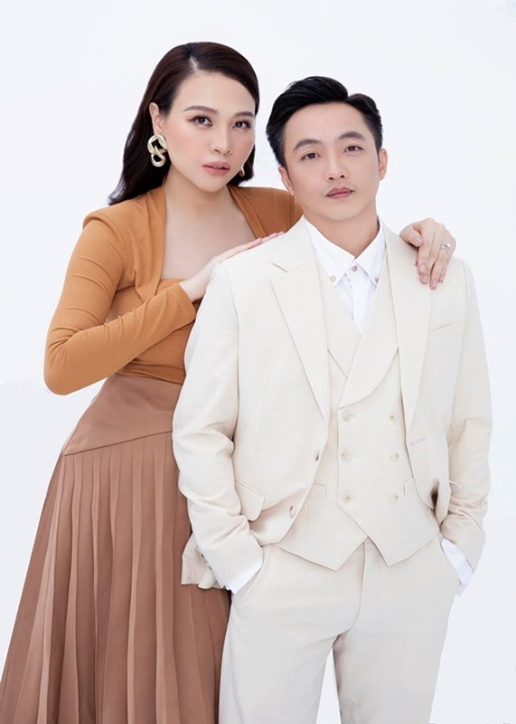 Nhung co vo chiu choi nhat showbiz Viet: Tang chong xe “khung” khong tiec tien-Hinh-4