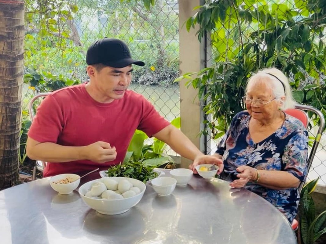 Soi cuoc song doi thuong cua Trung Dung dang yeu xa-Hinh-10