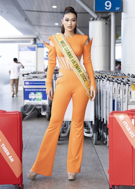 Doan Thien An nhan tin vui khi sang Indonesia thi Miss Grand International