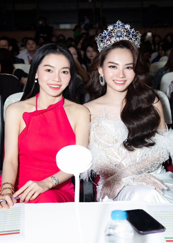 Loat on ao cua HH Mai Phuong truoc khi thi Miss World-Hinh-7