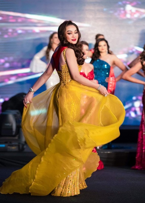 Nhan sac Hoang Thanh Nga gianh danh hieu A hau Mrs Universe 2022-Hinh-2