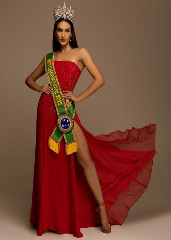 Nhan sac my nhan Brazil dang quang Miss Charm 2023-Hinh-4