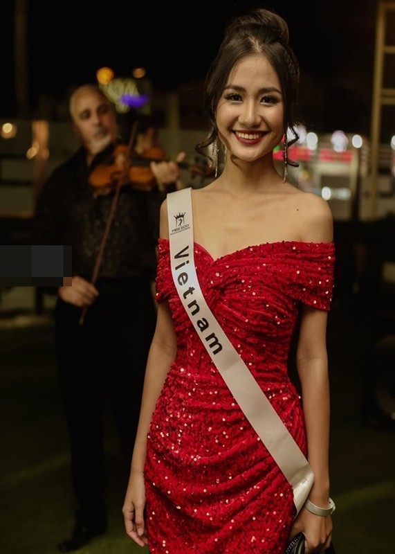 Thanh Ha khoe ve goi cam o Miss Eco International 2023-Hinh-4