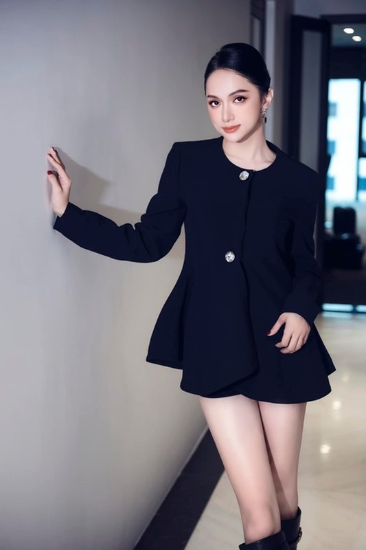 Loat scandal cua Huong Giang truoc khi to chuc thi hoa hau trai phep-Hinh-10