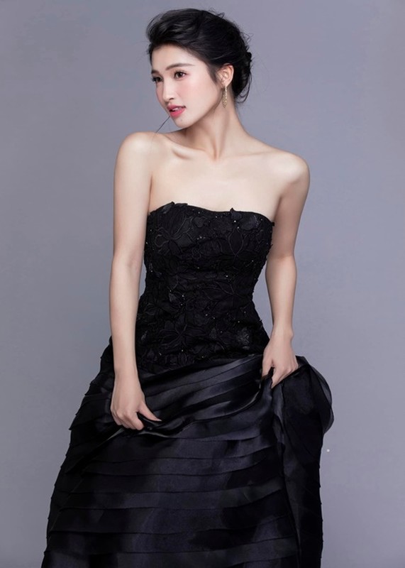 A hau Phuong Nhi va dan my nhan thi Miss International