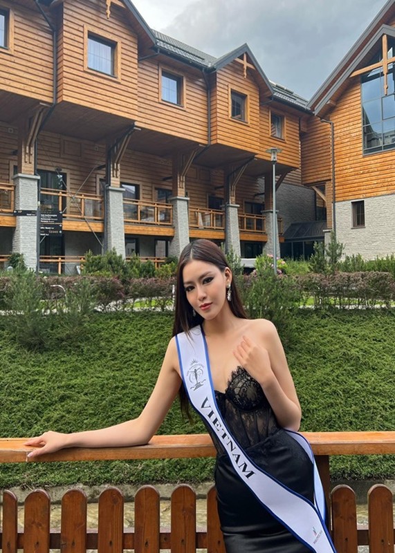 Dang Thanh Ngan nghen ngao khi doat A hau 4 Miss Supranational 2023-Hinh-11