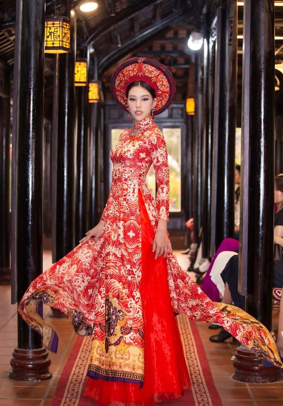 Giao vien day nang khieu hoan canh kho khan thi Miss Grand Vietnam-Hinh-13