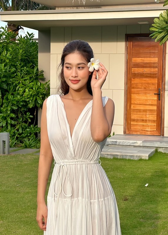 Doan Thien An ra sao khi sap het nhiem ky Miss Grand Vietnam 2022?-Hinh-9