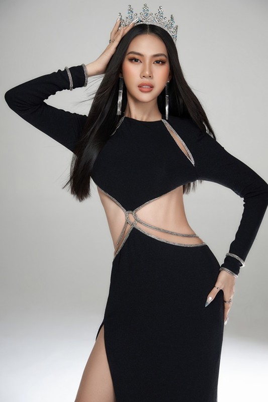 Bui Quynh Hoa du thi Miss Universe Vietnam, nhieu thi sinh phai de chung-Hinh-3
