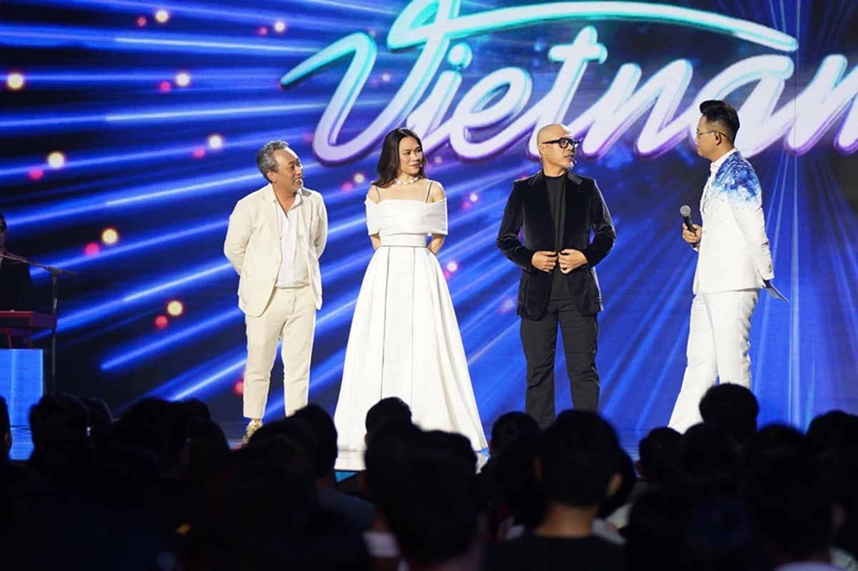Ha An Huy quy goi, bat khoc khi dang quang Vietnam Idol 2023-Hinh-13