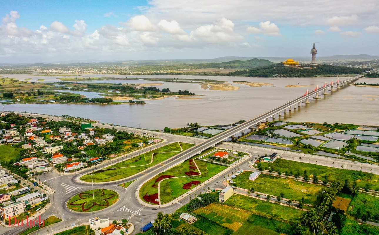 View - 	Chiêm ngưỡng cảnh đẹp bên tượng phật cao nhất Việt Nam