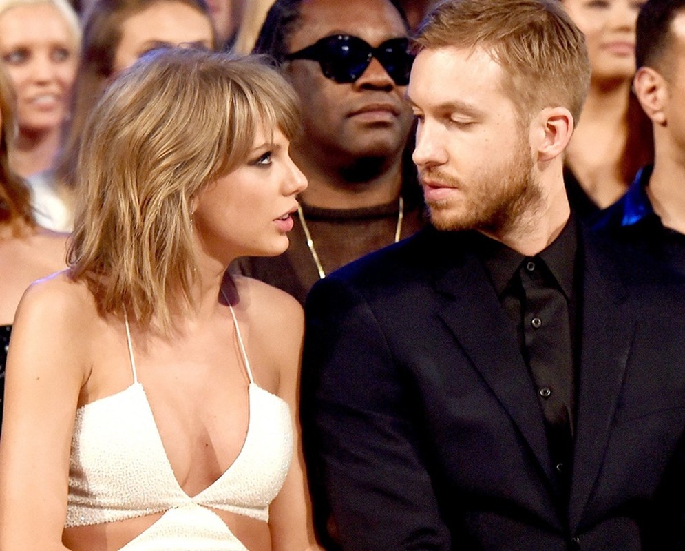 View - 	Taylor Swift lập kỷ lục Grammy tài sản tỷ đô yêu dàn trai đẹp