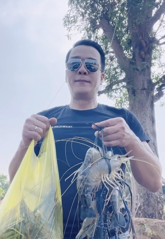 View - 	Hà Thanh Xuân chia tay vua cá Koi đắt show ngày càng xinh