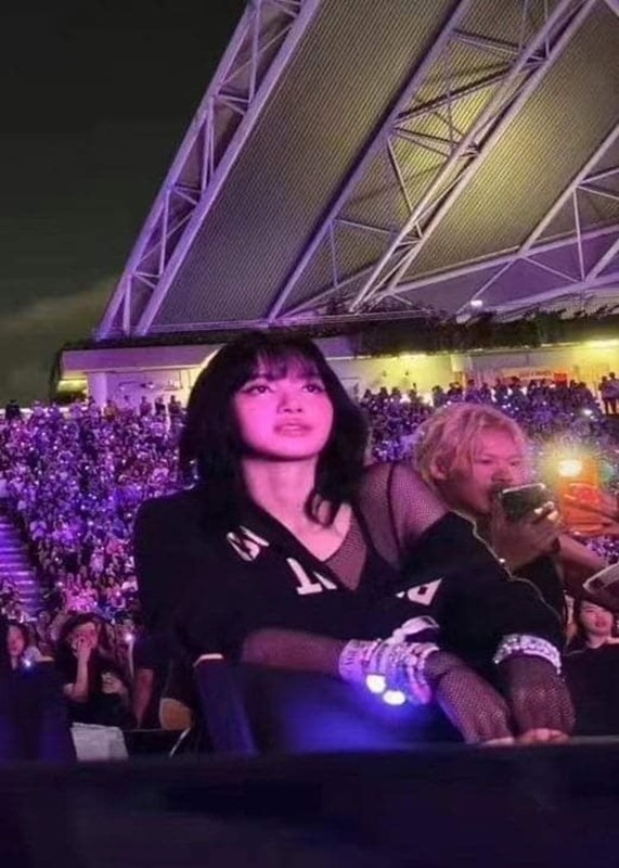Sao Viet chi hang chuc trieu sang Singapore xem concert Taylor Swift-Hinh-11