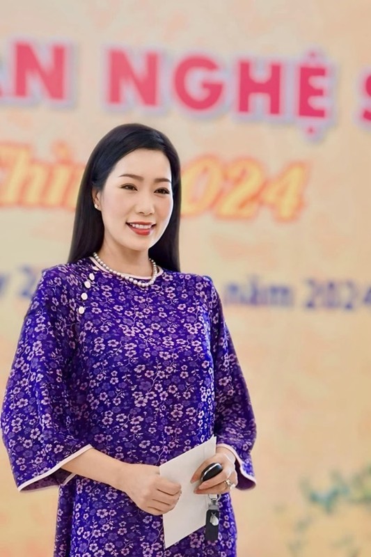 Trinh Kim Chi-Hinh-5's career and management skills