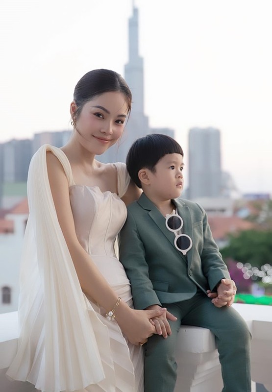 Bao Anh and the gay star were stubborn when they announced their child-Picture-10