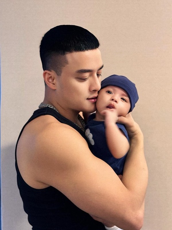 Bao Anh and gay star were stubborn when they announced their child-Picture-3