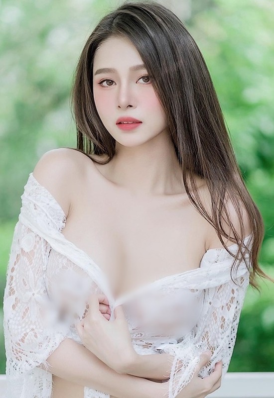 Do mat truoc hot girl mac ao ren xuyen thau, “quen noi y“-Hinh-3