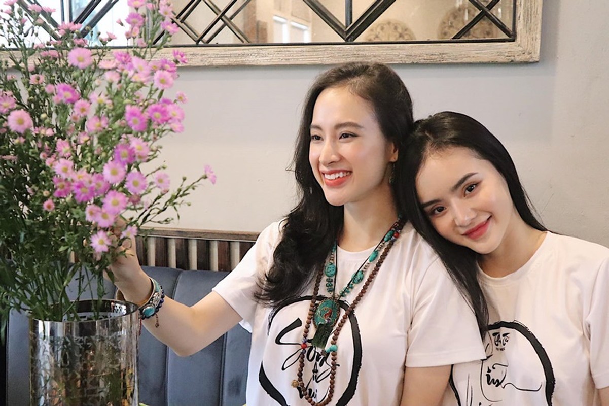View - 	Đọ sắc Angela Phương Trinh và em gái Phương Trang