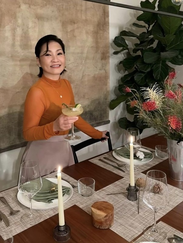 Hong Dao's life in a villa in the US after divorce - Picture 5