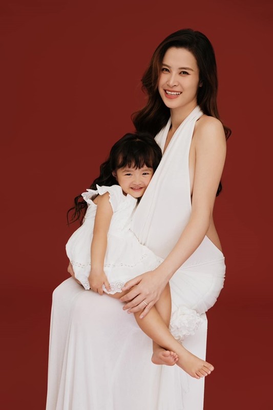 Dong Nhi gave birth to her second daughter, the baby is so cute-Picture-3