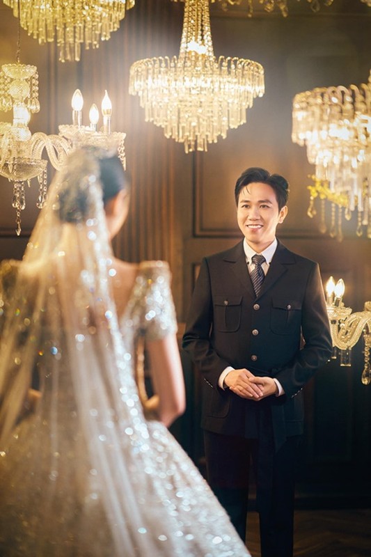 Anh Duc and his girlfriend had a wedding photo shoot in the shape of a princess and a prince - Photo 7