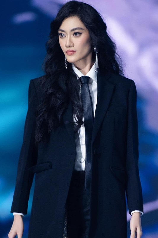 View - 	Sắc vóc cử nhân loại giỏi thi Miss Universe Vietnam 2024