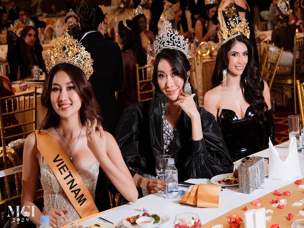 Que Anh khoe ve goi cam khi thi Miss Grand International 2024-Hinh-8