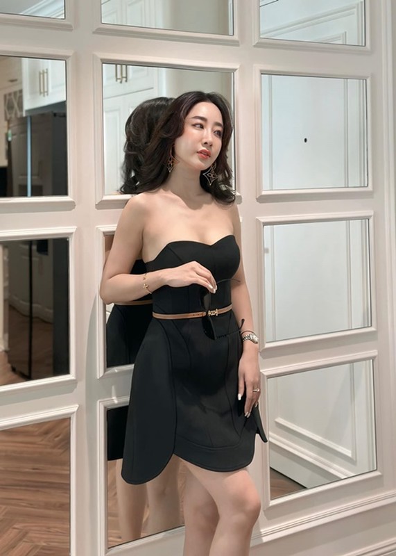 Ngoc Quynh “Hoa hong tren nguc trai” va ban gai moi dinh nhu sam-Hinh-9