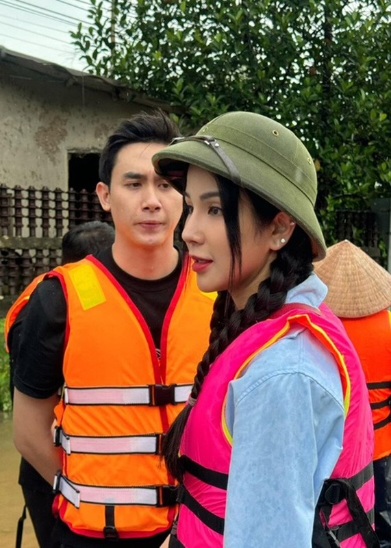 Chan dung nam nguoi mau vuong tin don hen ho Diep Lam Anh-Hinh-3