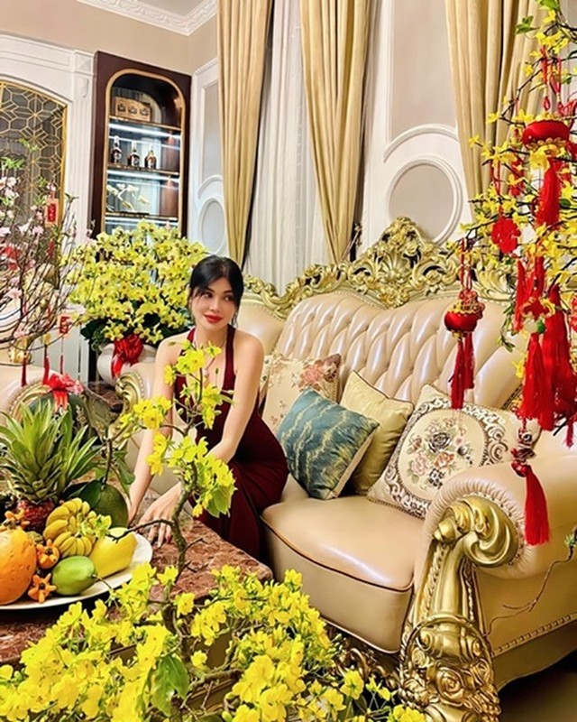 “Doi thu” Ngoc Trinh que mua tren man anh, doi thuong song sang chanh-Hinh-5