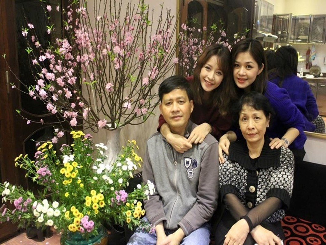 Chi Pu khoe nhieu thanh vien trong gia dinh la quan nhan-Hinh-9
