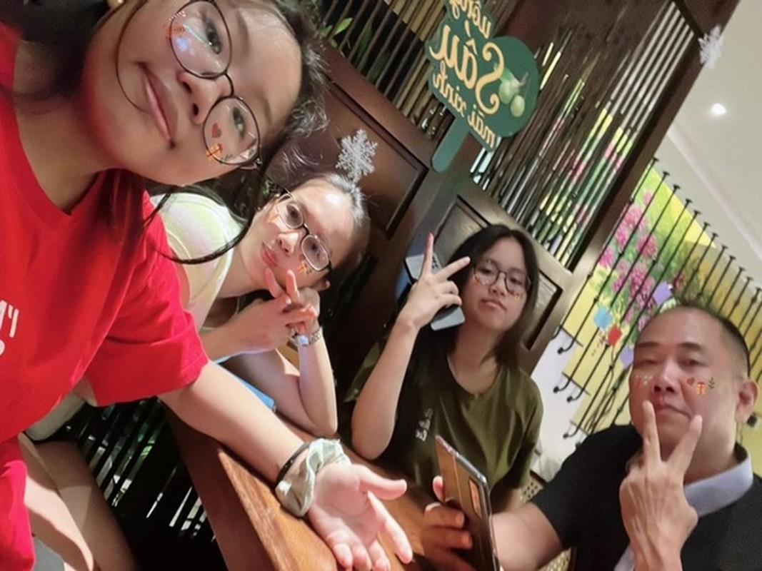 Cuộc sống sau ánh hào quang của Cẩm Ly - Hình 3 Cuoc song sau anh hao quang cua Cam Ly-Hinh-3