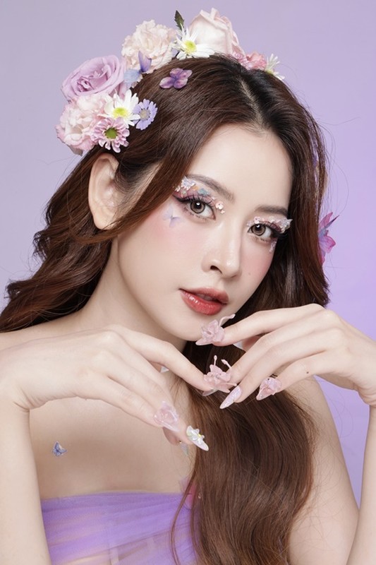 Bộ tứ hot girl đời đầu “thăng hạng” nhan sắc, là phú bà - Hình 11 Bo tu hot girl doi dau “thang hang” nhan sac, la phu ba-Hinh-11