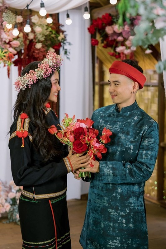 Vìì sao Tuấn Khôi chinh phục được H’hen Niê? - Hình 4 Vii sao Tuan Khoi chinh phuc duoc H’hen Nie?-Hinh-4