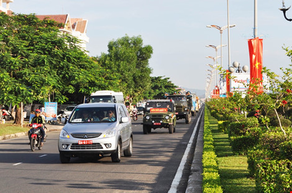 Nghen ngao vinh biet Thieu uy phi cong Pham Duc Trung-Hinh-11