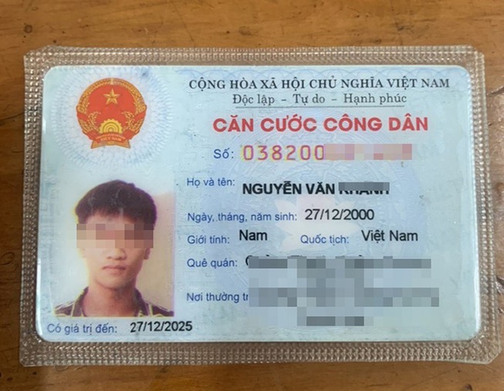 Tin nong ngay 12/10: Nguoi dan ong tu vong voi vet dam o nguc trai-Hinh-2